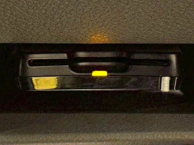 NISSAN NV350 CARAVAN 2020