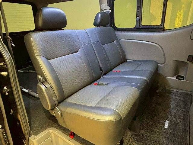 NISSAN NV350 CARAVAN 2020