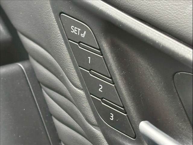 TOYOTA ALPHARD hybrid 2023