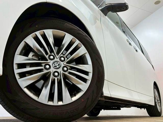 TOYOTA ALPHARD hybrid 2023