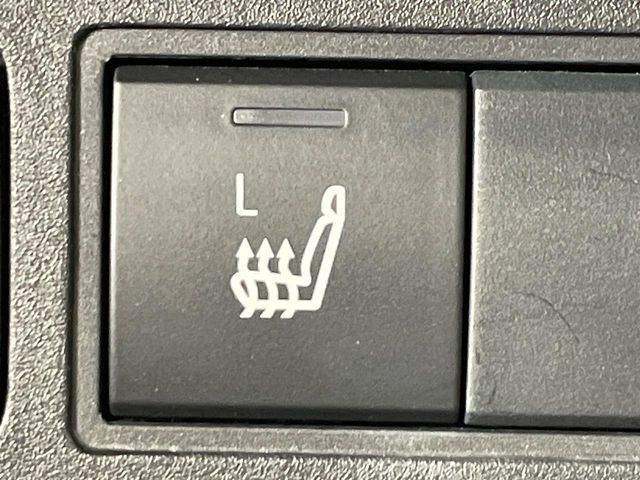 TOYOTA YARIS CROSS HYBRID 2025