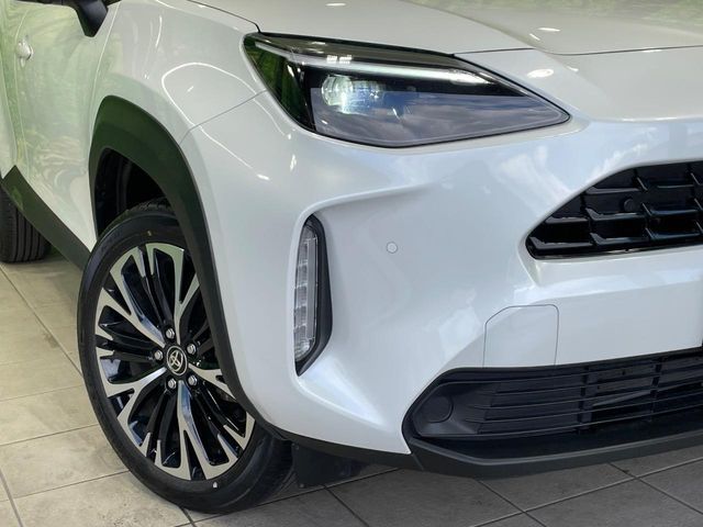 TOYOTA YARIS CROSS HYBRID 2025