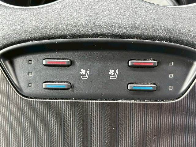 TOYOTA HARRIER HYBRID 2020