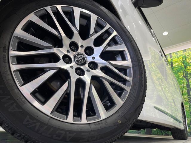 TOYOTA VELLFIRE 2015