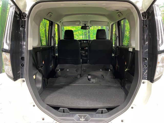 TOYOTA ROOMY 4WD 2024