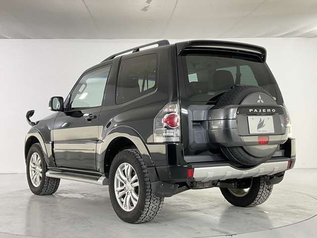 MITSUBISHI PAJERO wagon 2015