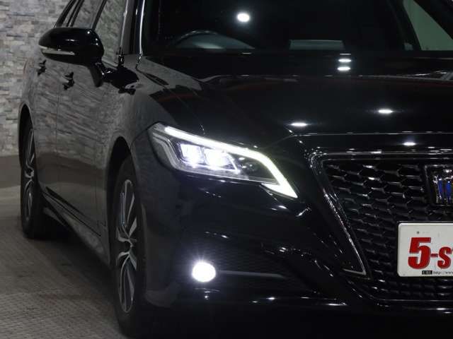 TOYOTA CROWN sedan hybrid 2020
