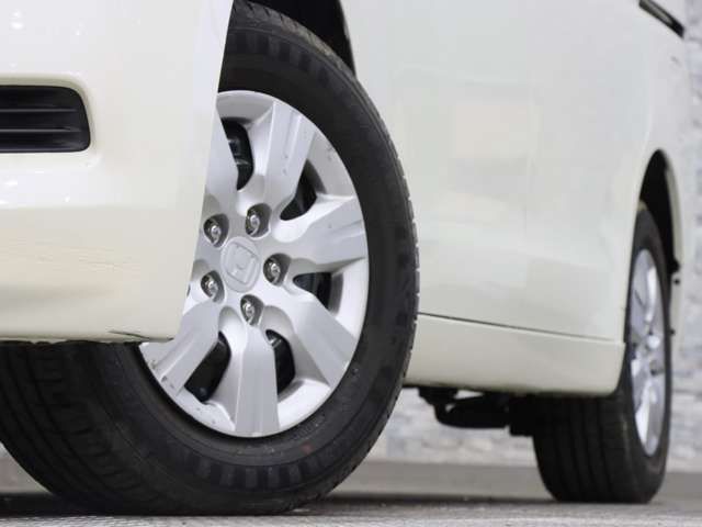 HONDA STEPWAGON 4WD 2010