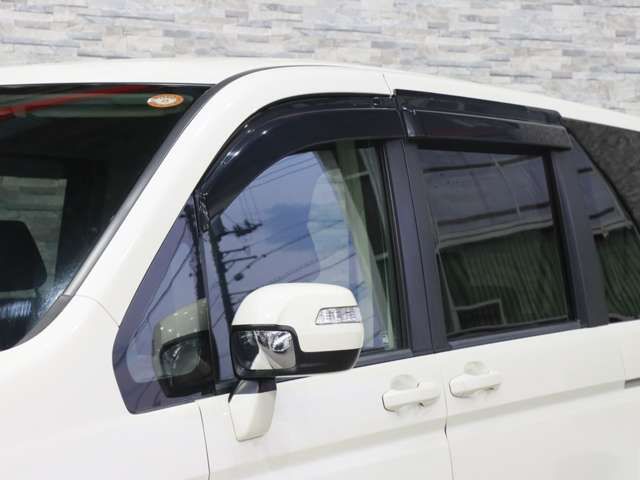 HONDA STEPWAGON 4WD 2010