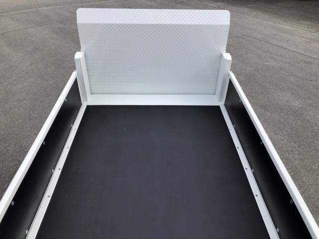 MITSUBISHI CANTER 2025