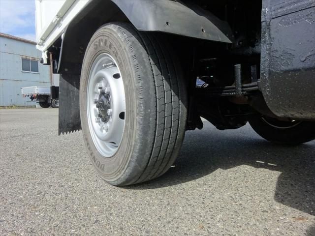 MITSUBISHI CANTER 2010