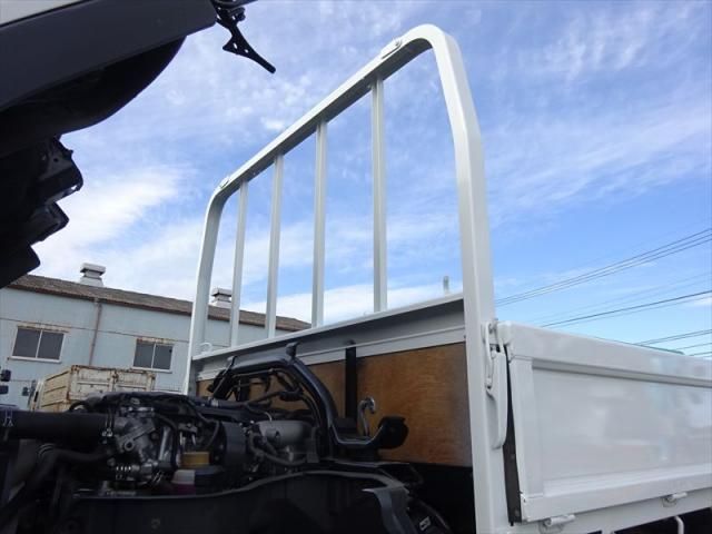 MITSUBISHI CANTER 2010