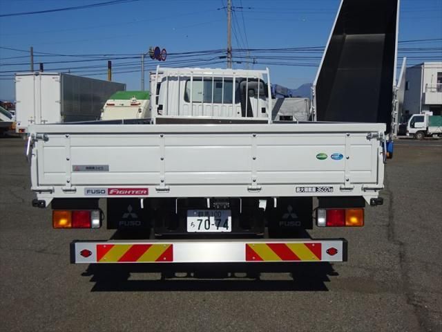 MITSUBISHI FUSOU FIGHTER 2025