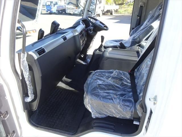 MITSUBISHI FUSOU FIGHTER 2025