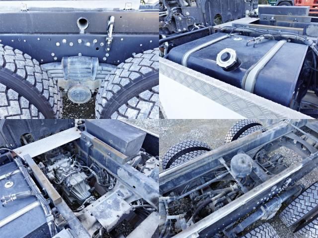 MITSUBISHI FUSOU SUPER GREAT 2014