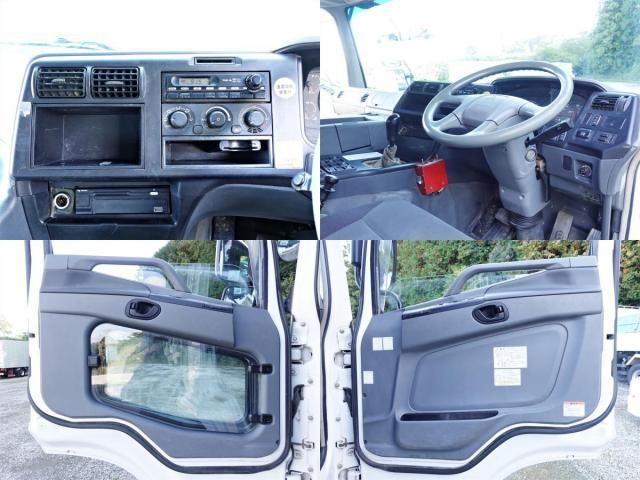 MITSUBISHI FUSOU SUPER GREAT 2014