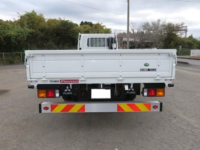 MITSUBISHI FUSOU FIGHTER 2025