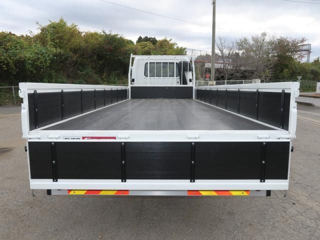 MITSUBISHI FUSOU FIGHTER 2025