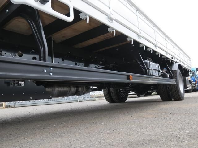 MITSUBISHI FUSOU FIGHTER 2025