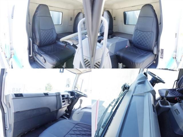 MITSUBISHI FUSOU FIGHTER 2013