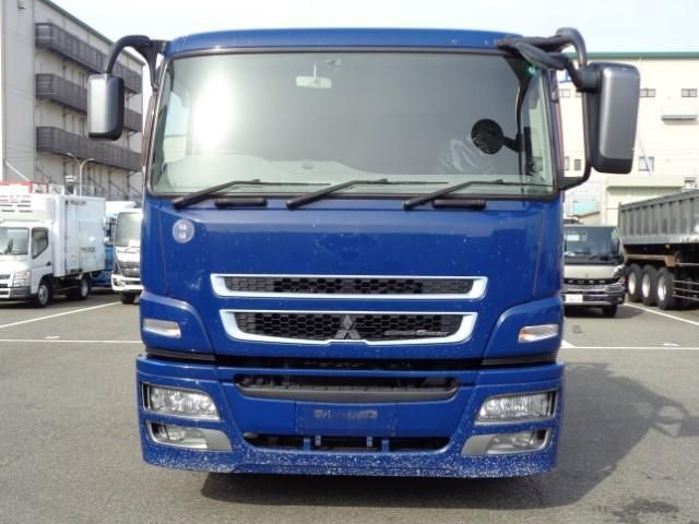 MITSUBISHI FUSOU SUPER GREAT 2015