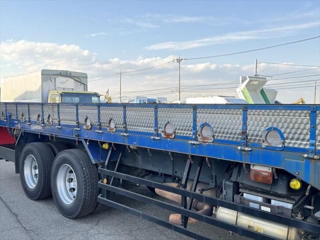 MITSUBISHI FUSOU SUPER GREAT 2011