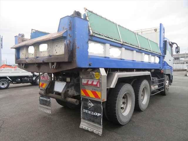 MITSUBISHI FUSOU SUPER GREAT 2015