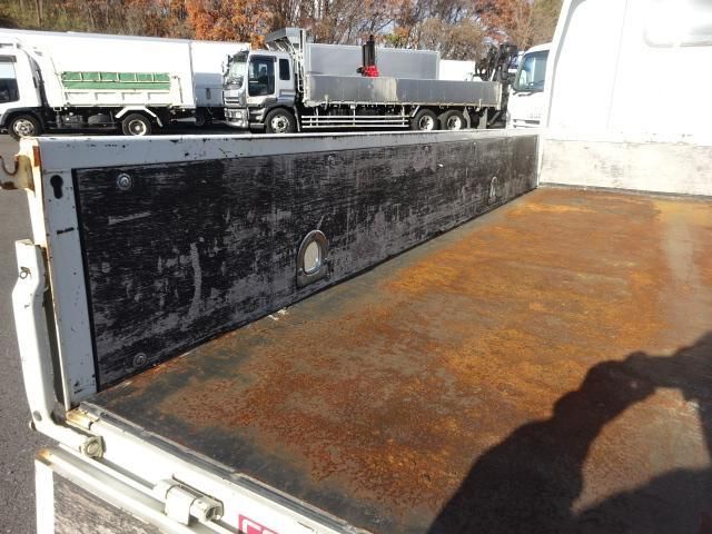 MITSUBISHI CANTER 2010