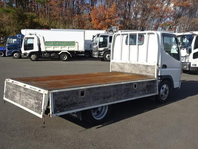 MITSUBISHI CANTER 2010