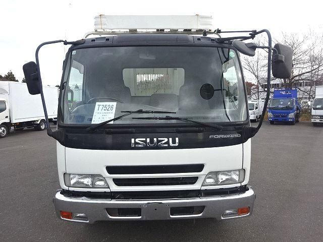 ISUZU FORWARD 2006