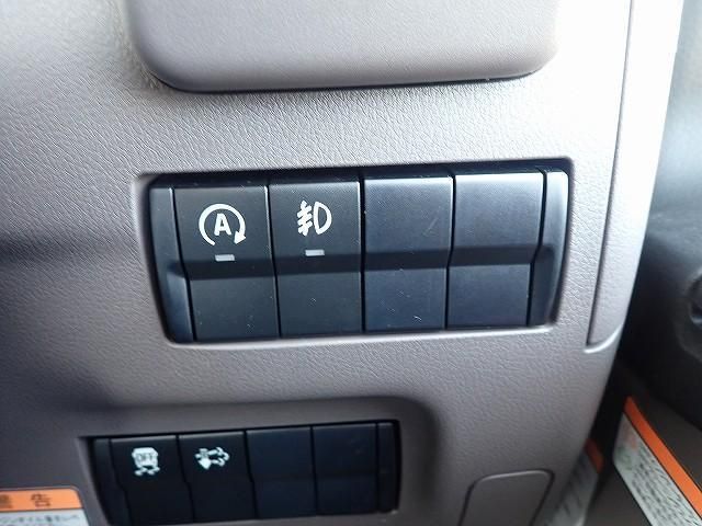 MITSUBISHI CANTER 2025