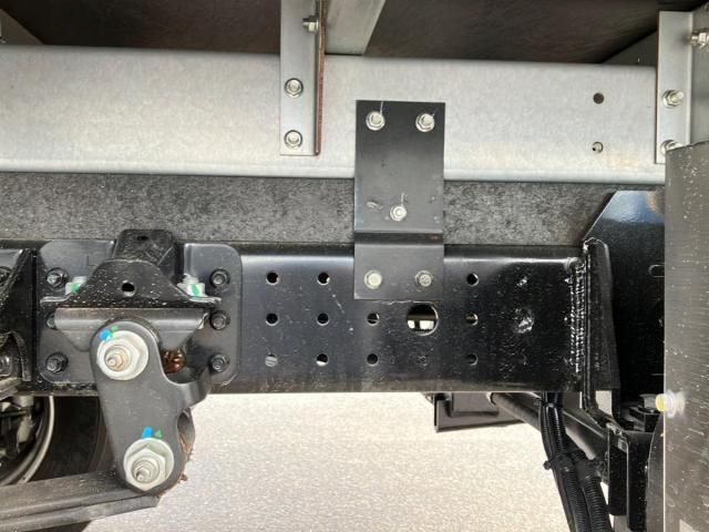 MITSUBISHI CANTER 2025