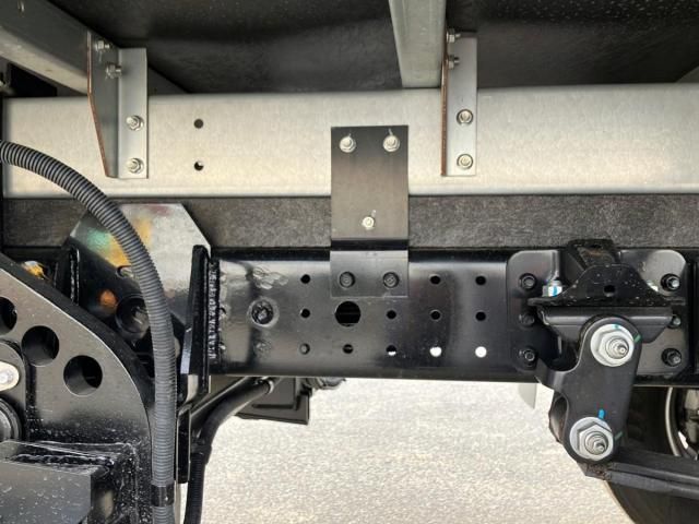 MITSUBISHI CANTER 2025