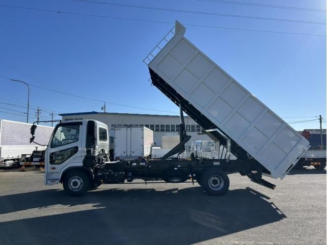 MITSUBISHI FUSOU FIGHTER 2025