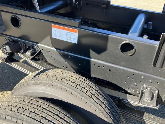 MITSUBISHI FUSOU FIGHTER 2025