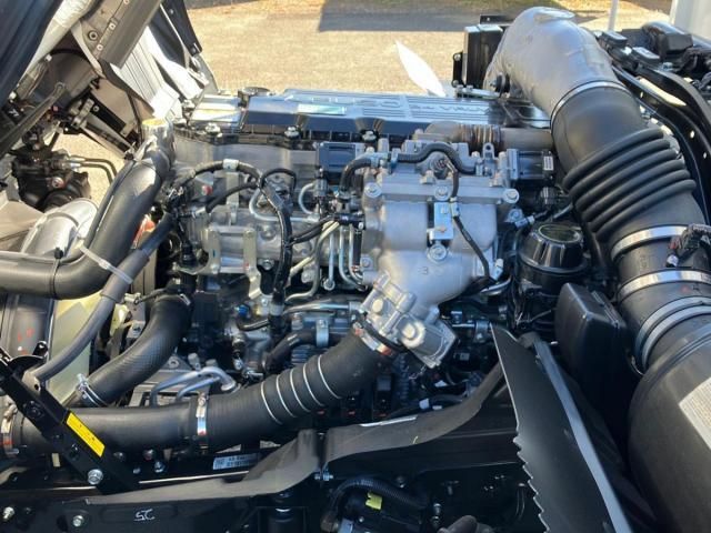 MITSUBISHI FUSOU FIGHTER 2025