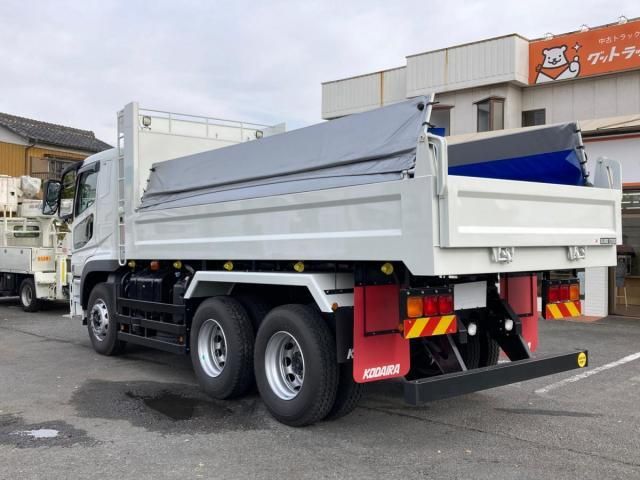 MITSUBISHI FUSOU SUPER GREAT 2024