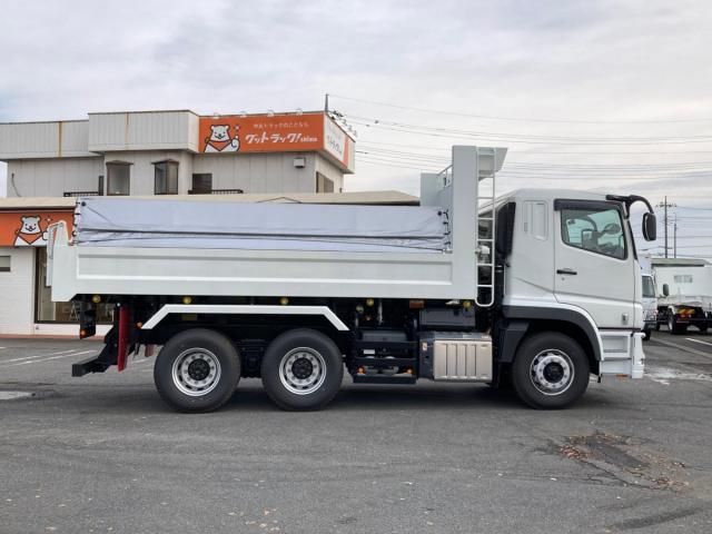 MITSUBISHI FUSOU SUPER GREAT 2024