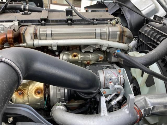 MITSUBISHI FUSOU SUPER GREAT 2024