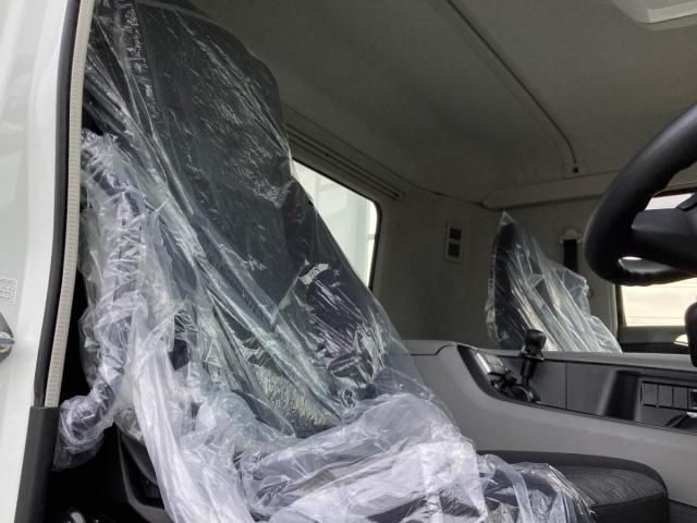 MITSUBISHI FUSOU SUPER GREAT 2024