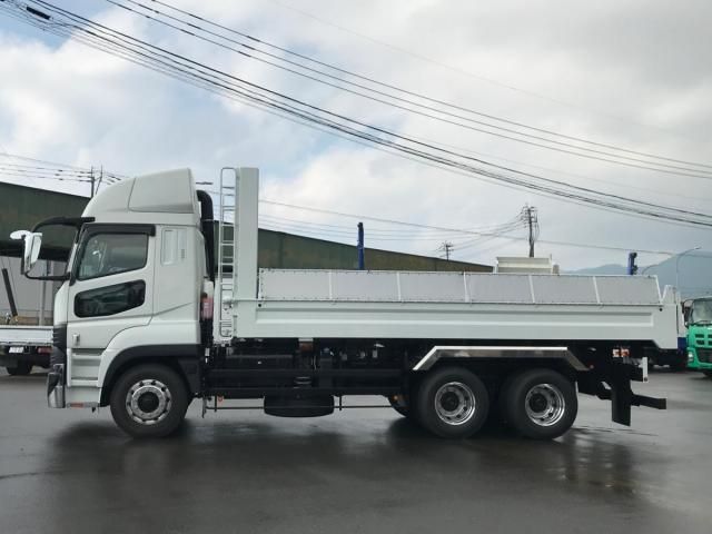 MITSUBISHI FUSOU SUPER GREAT 2025