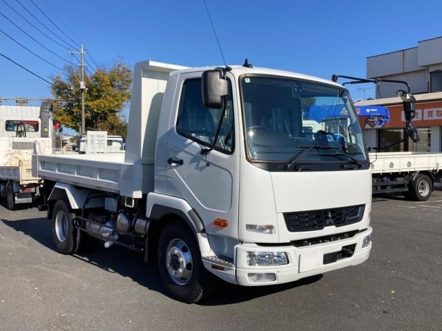 MITSUBISHI FUSOU FIGHTER 2025