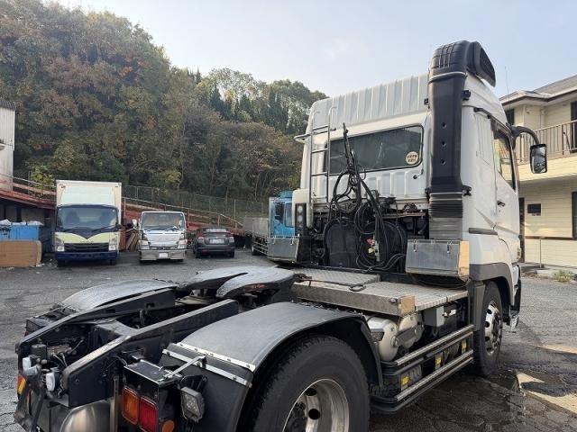 MITSUBISHI FUSOU SUPER GREAT 2016