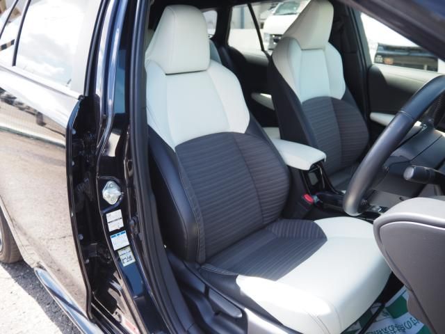 TOYOTA COROLLA TOURING HYBRID 4WD 2020