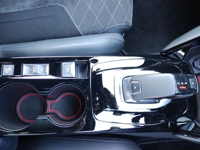 PEUGEOT PEUGEOT 2008 2020