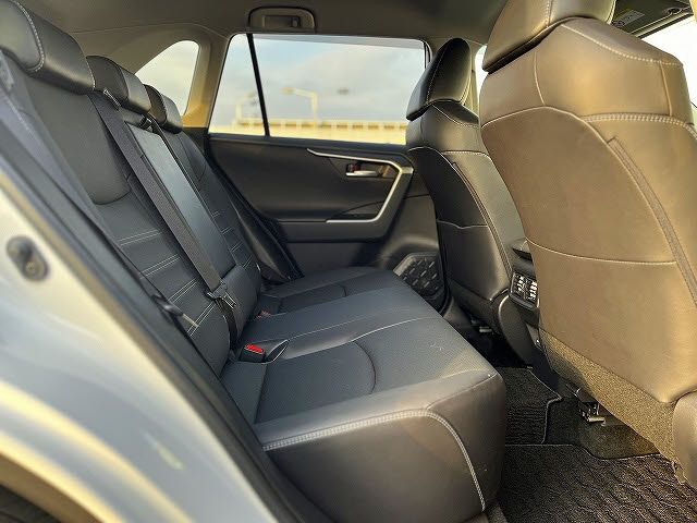 TOYOTA RAV4 4WD 2023