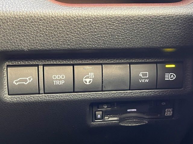 TOYOTA RAV4 4WD 2023