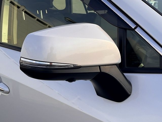 TOYOTA RAV4 4WD 2023