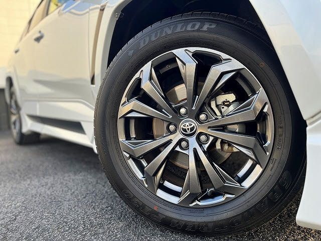 TOYOTA RAV4 4WD 2023