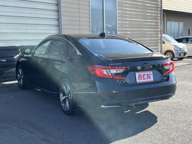 HONDA ACCORD HYBRID 2021